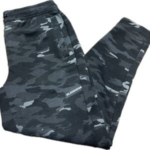 Legends camo athletic joggers new no tag men’s Large
